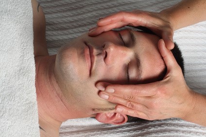Mann Gesicht Massage